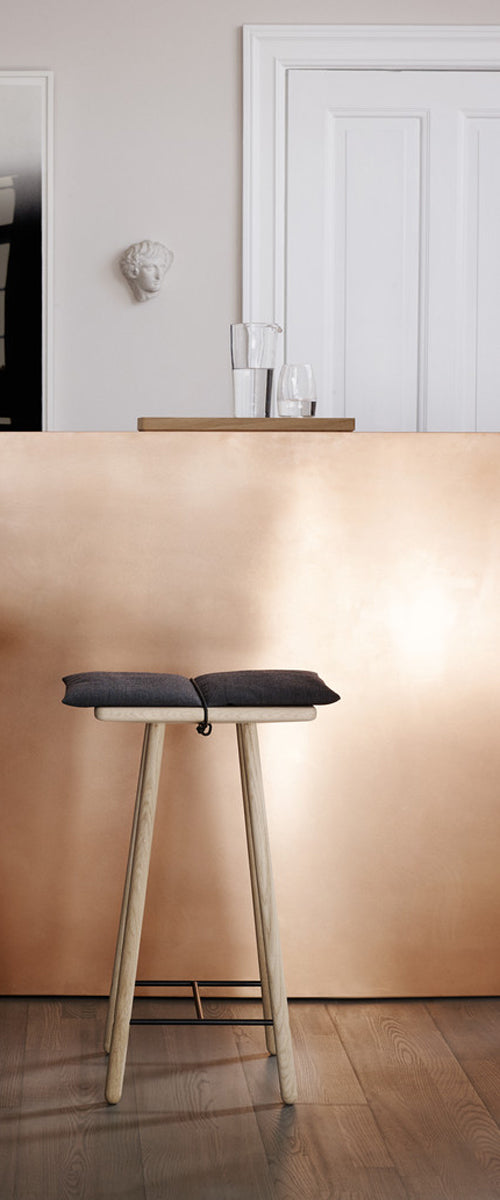 Skagerak by Fritz Hansen Georg bar stool