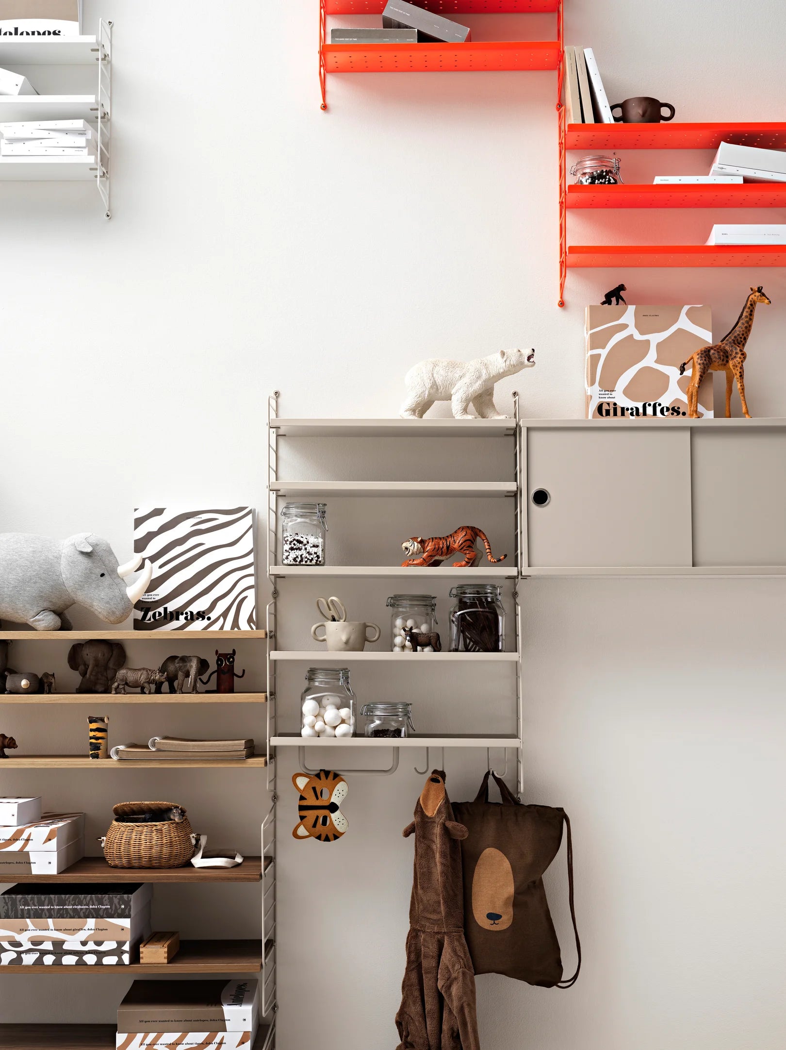 String metal shelf low edge 58 x 30