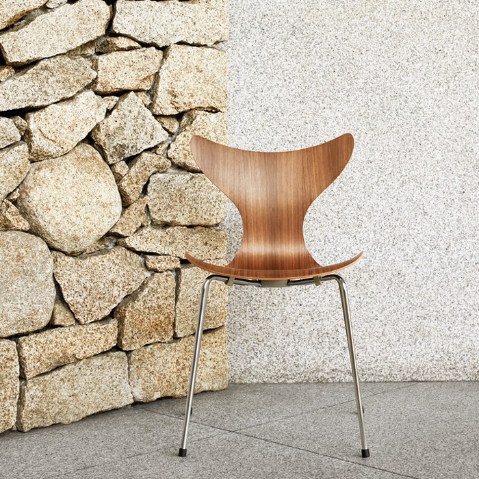 Fritz Hansen Lily 3108 chair