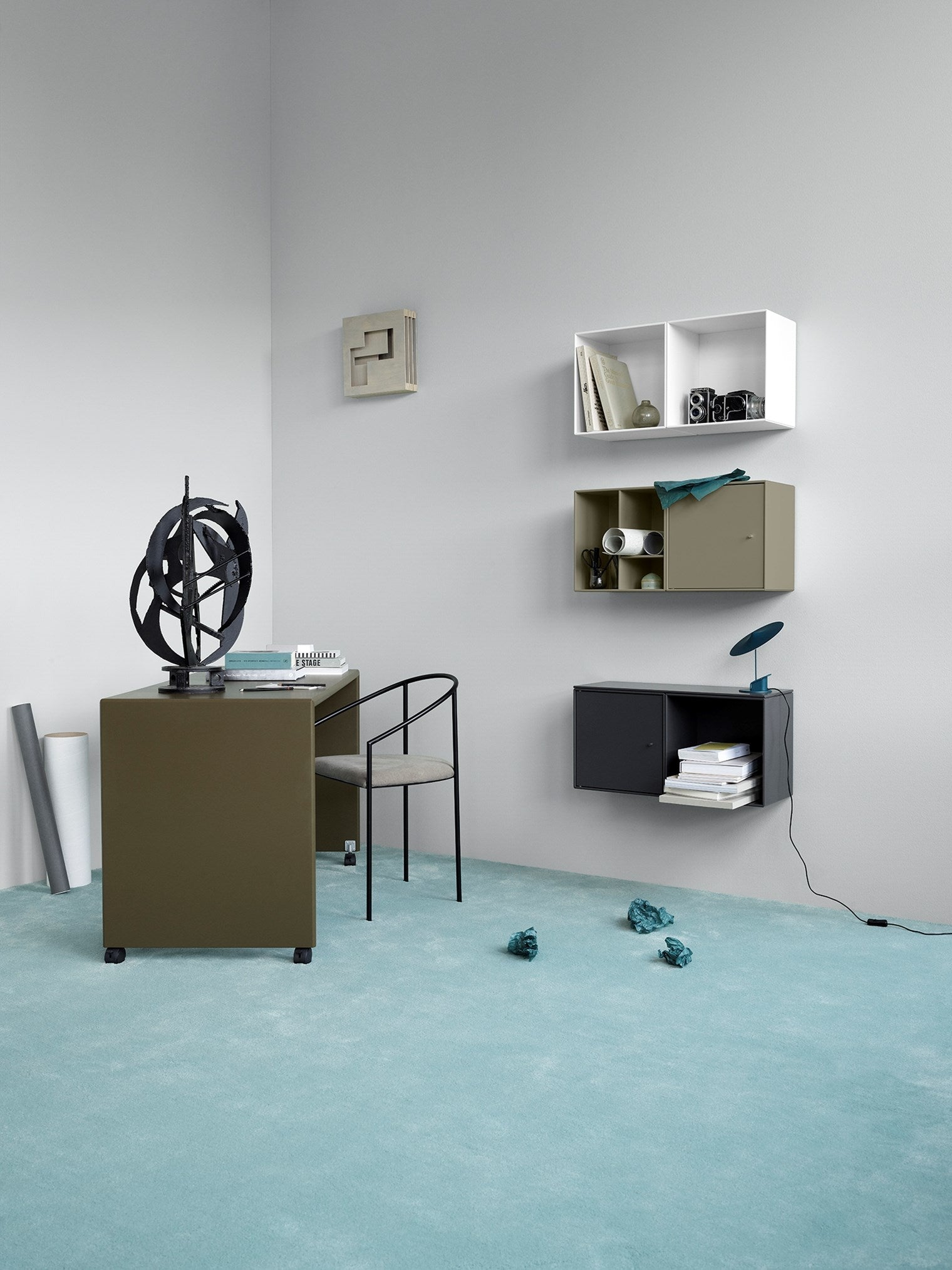 Montana Mini wandkast 1003 with door sfeerbeeld