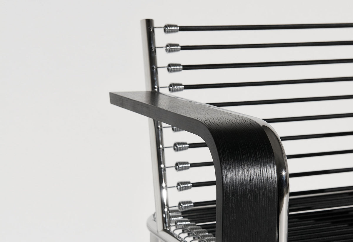 Petite Friture Sandows Armchair armleuning detail