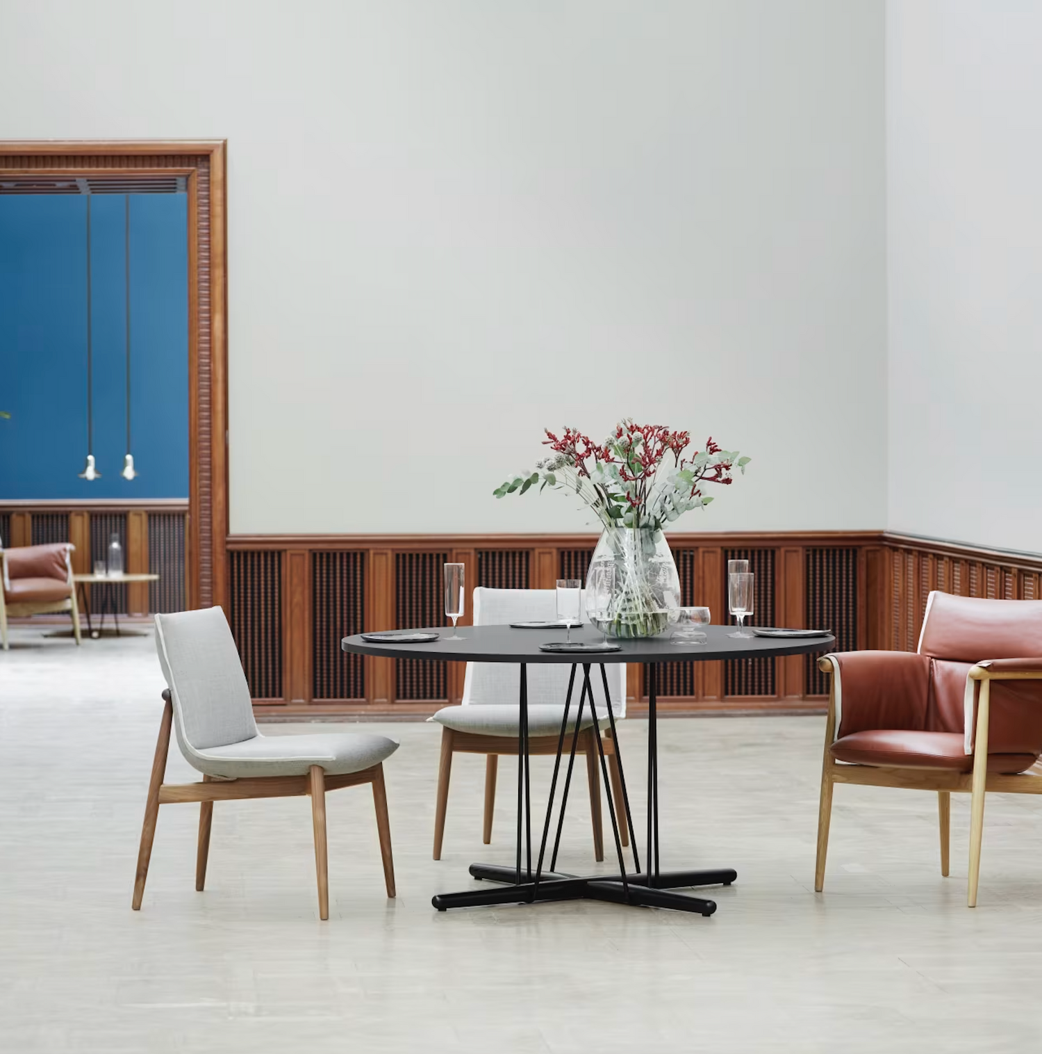 Carl Hansen & Son E020 Embrace tafel