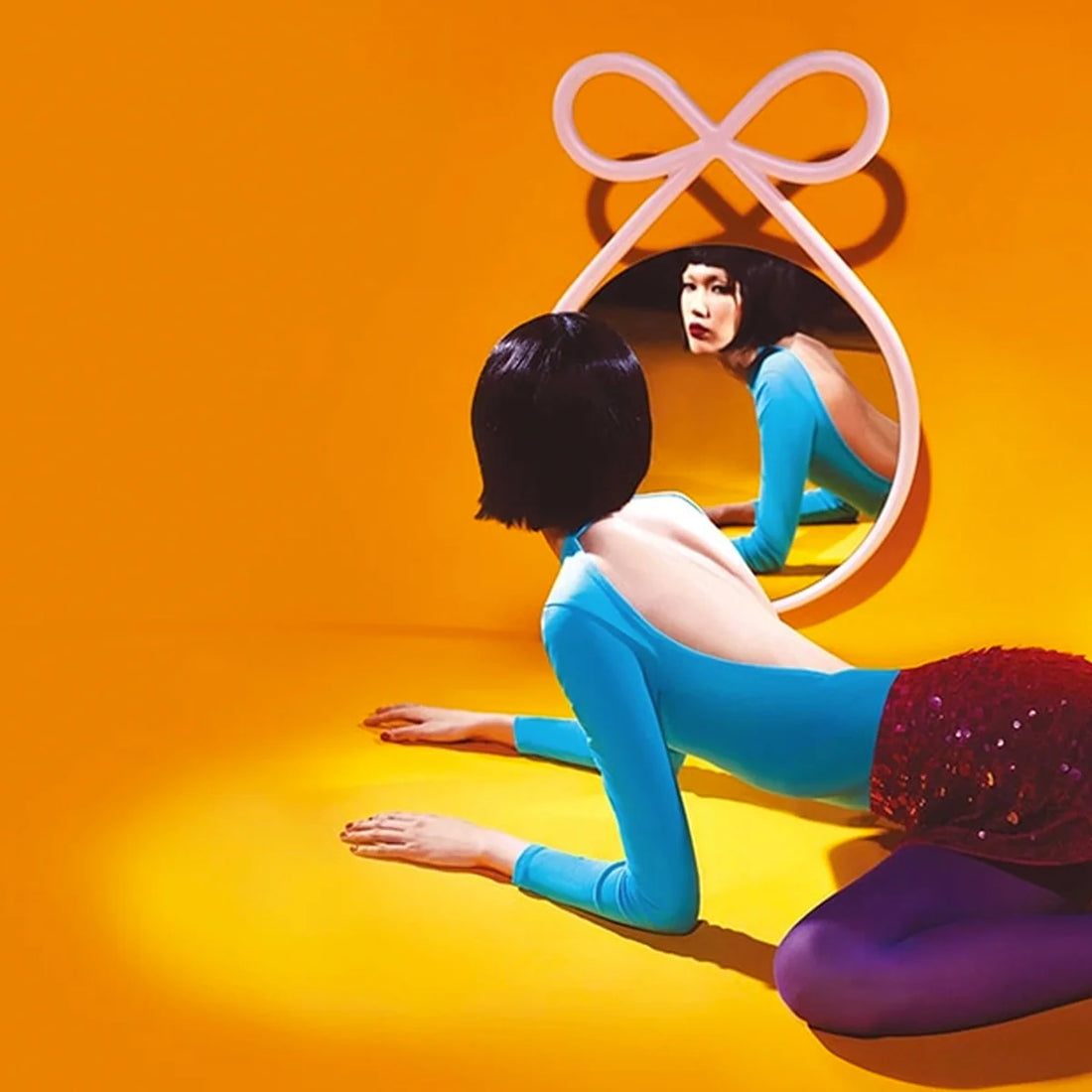 Qeeboo Ribbon Mirror