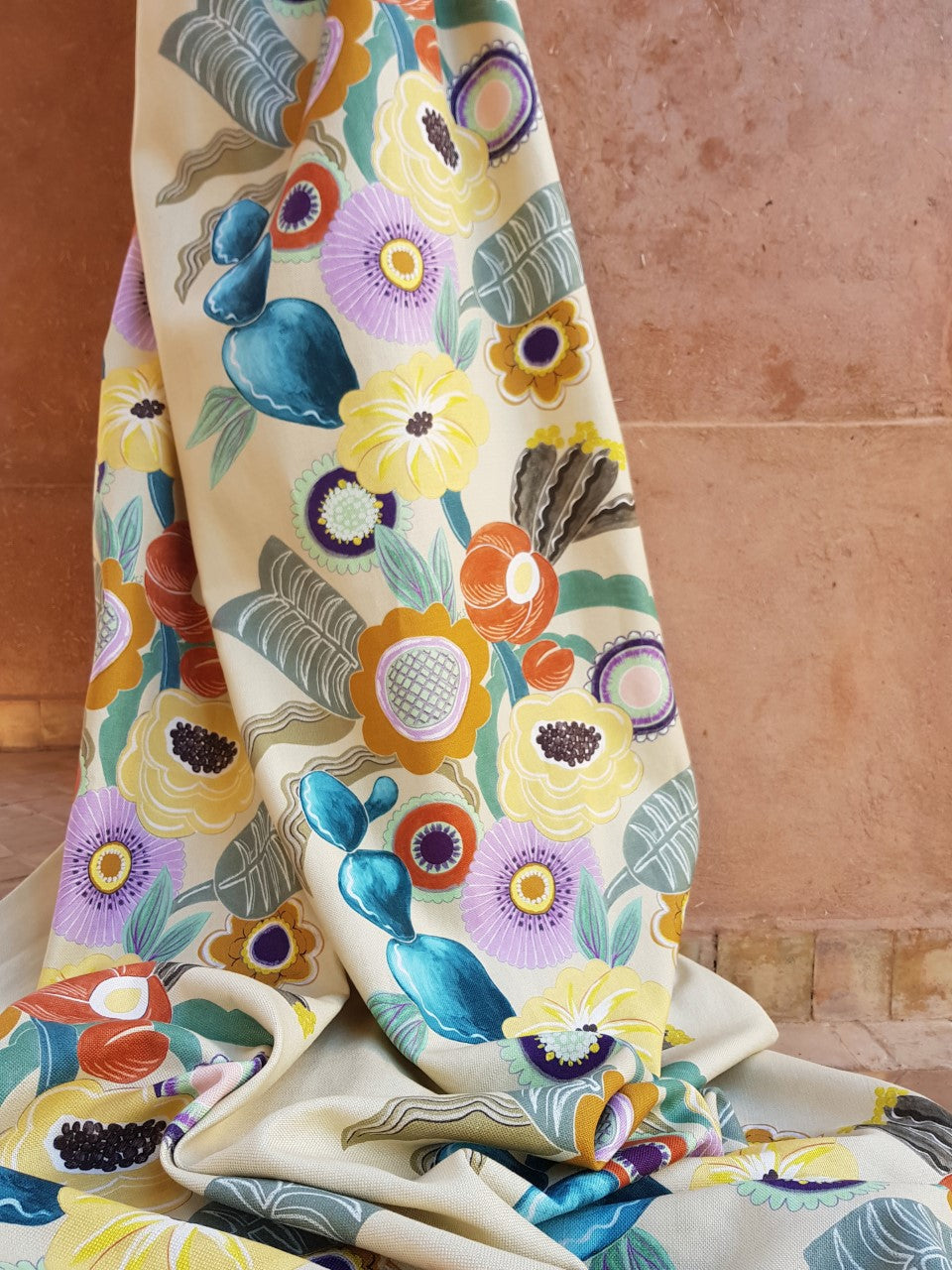 Karin Sajo stof Bouquet KS 152 - Argile