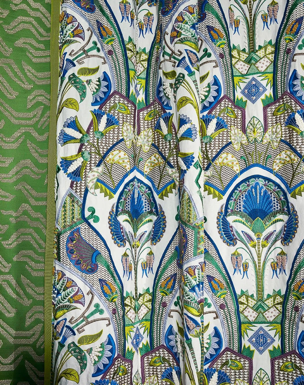 Pierre Frey stof Tigris Jade F3659005