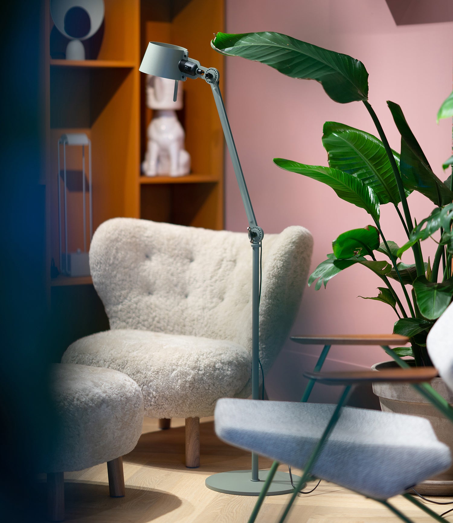 Tonone Bolt floor lamp single arm