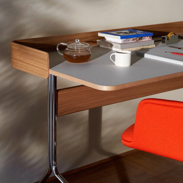 &tradition Pavilion AV17 bureau