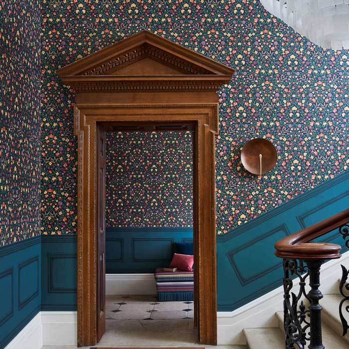 Cole and Son Court Embroidery 118/13031