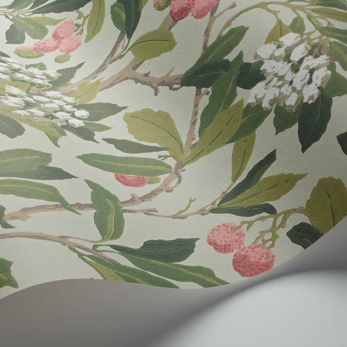 Cole and Son Archive Anthology Strawberry Tree 100/10048