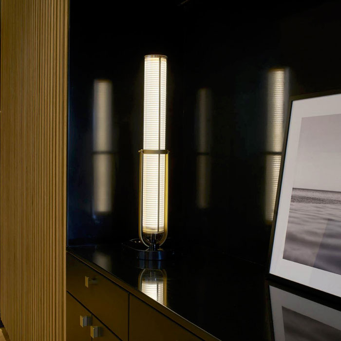 DCW éditions La Lampe Frechin lamp