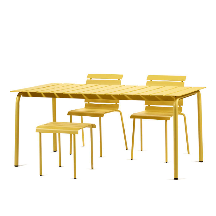 Valerie Objects Aligned table Tuintafel