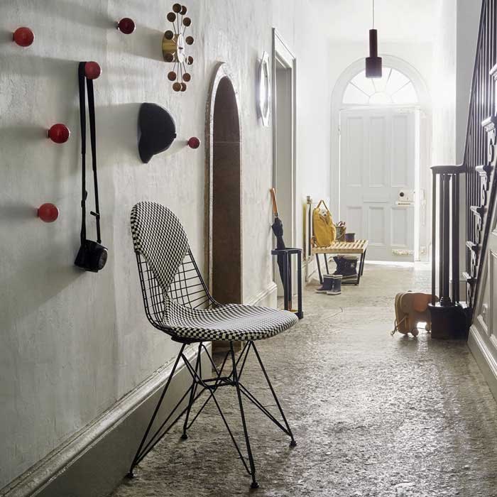 Vitra wire chair nelson dots ball clock