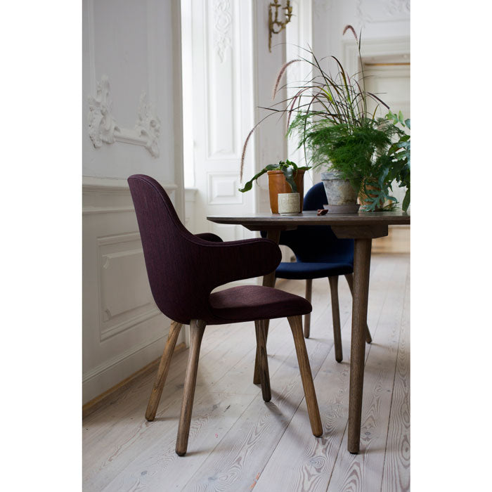 In Between SK4 &tradition Tafel