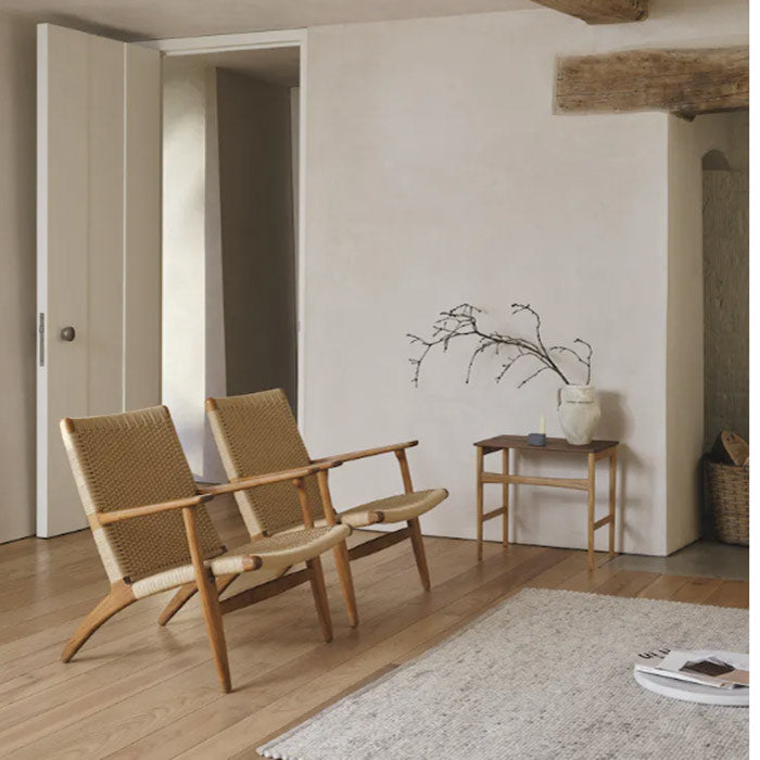 Carl Hansen & Son CH25 lounge chair