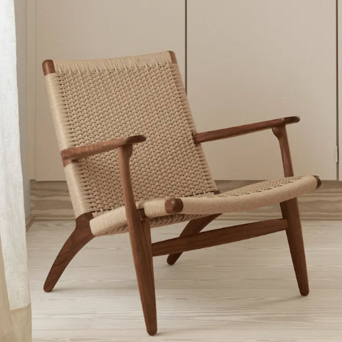 Carl Hansen & Son CH25 lounge chair