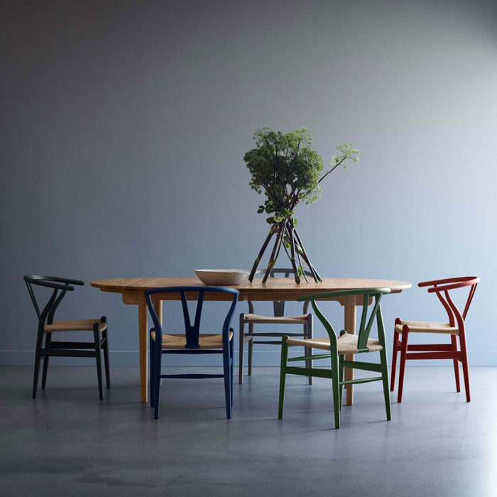 Carl Hansen & Son Wishbone Stoel CH24 Soft Edition black