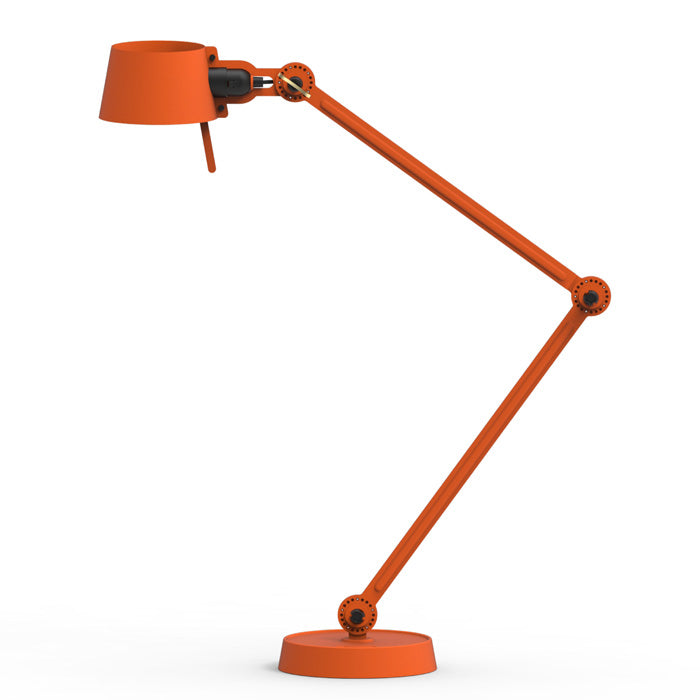 Tonone Bolt desk lamp