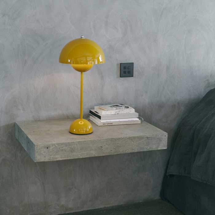 &tradition Flowerpot VP3 tafellamp