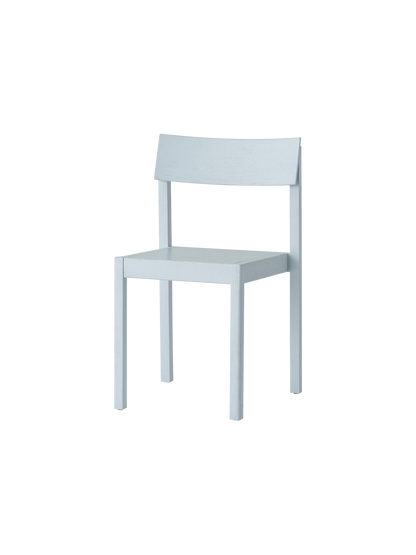 Audo Mauro Dining Chair Linen Blue Oak hoekig
