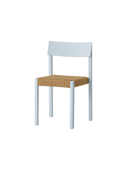 Audo Mauro Dining Chair Linen Blue Oak paper cord hoekig