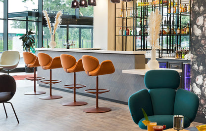 Artifort Little Tulip barstoel