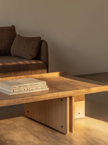 Audo Conrad Lounge Table sfeerbeeld met sofa