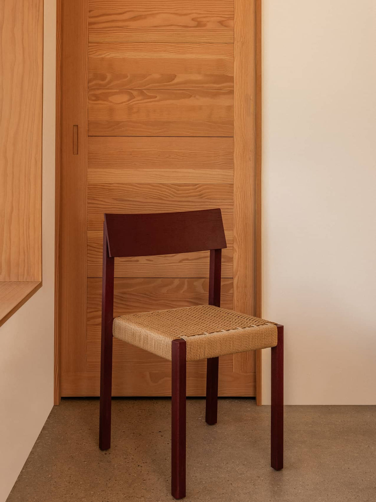 Audo Mauro Dining Chair French Red paper cord sfeerbeeld