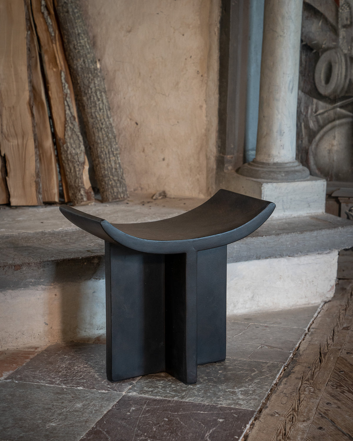 101 Copenhagen Brutus Stool