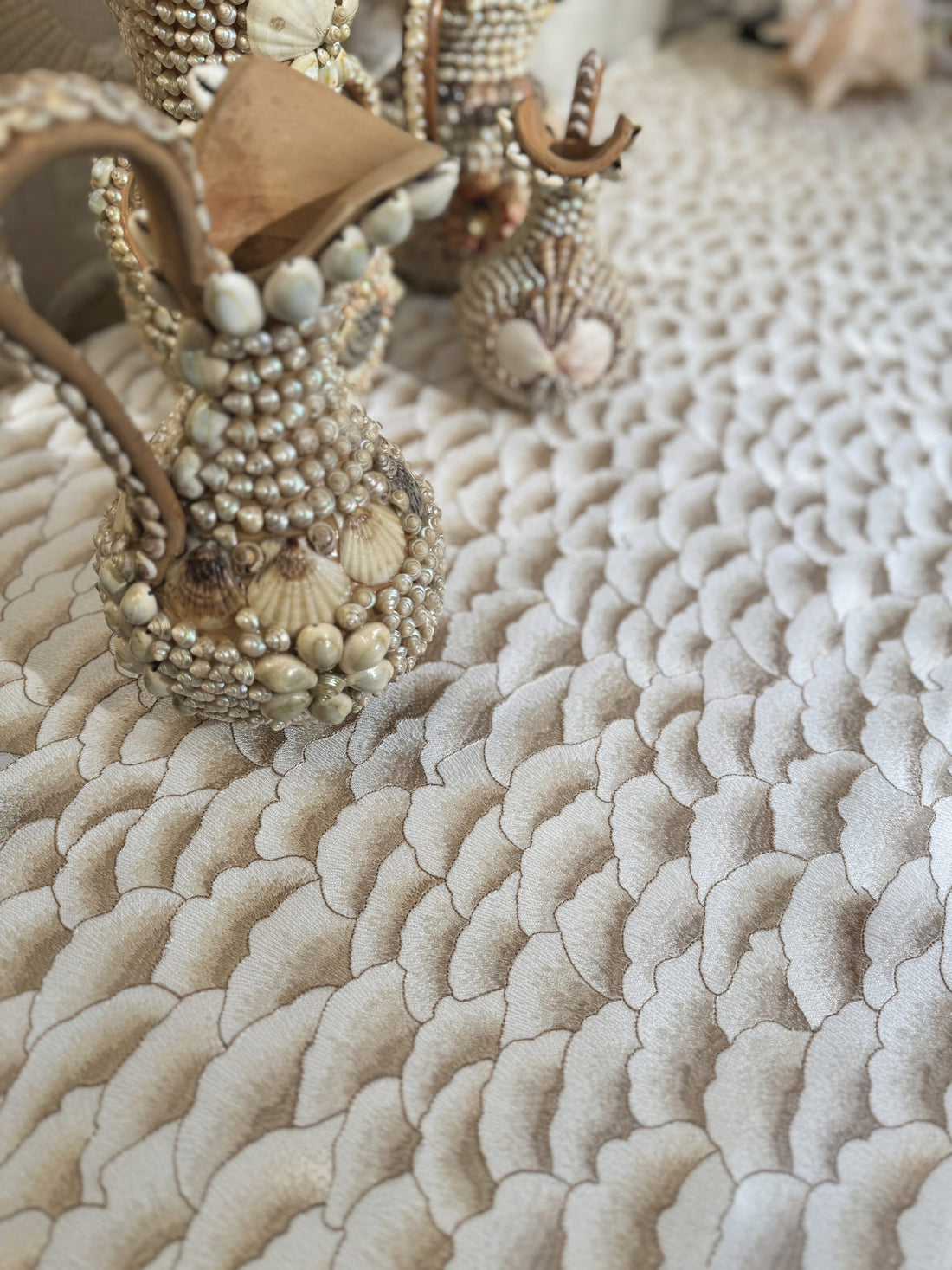 Karin Sajo stof Corolles KS 215 - Coquillage