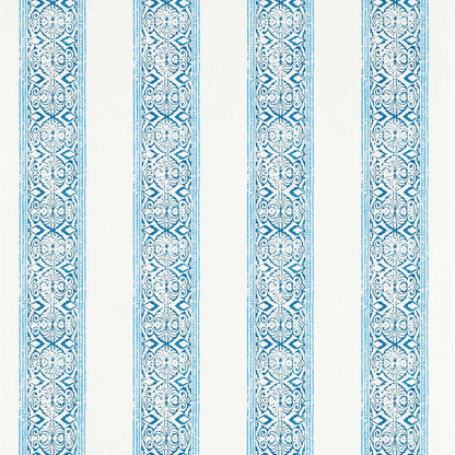 Clarke &amp; Clarke behang Kalamkari Cobalt W0237/02
