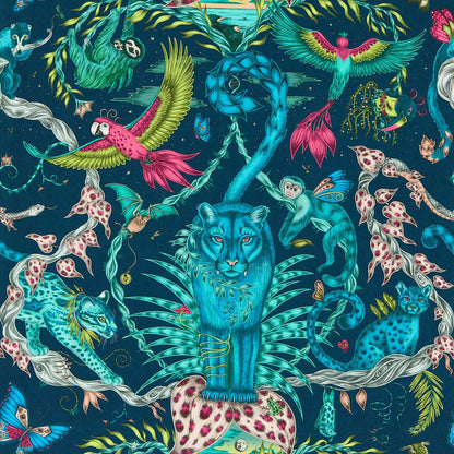 Clarke &amp; Clarke Bosque Dreams behang in de kleur Navy W0213-03