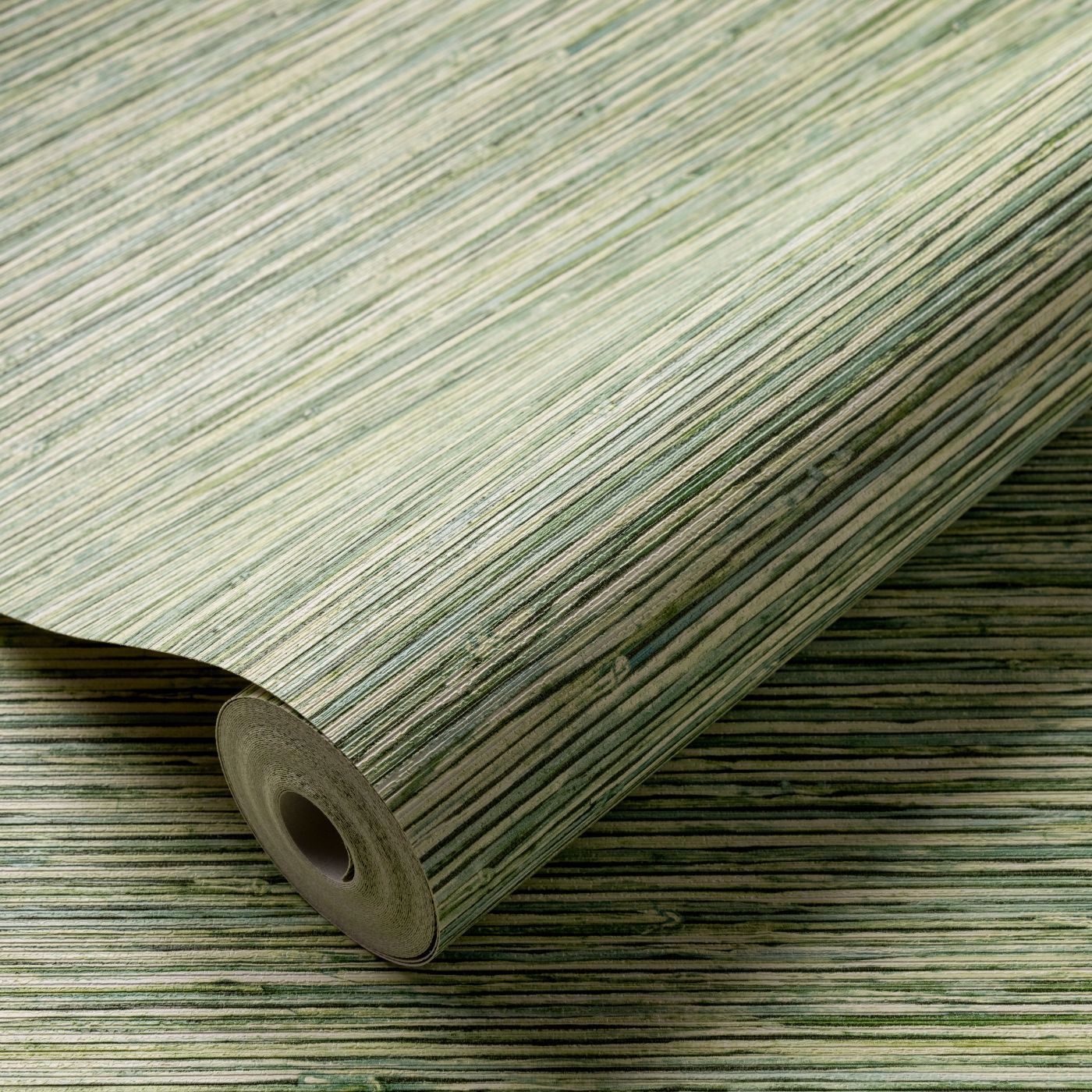 Clarke en Clarke behang Xan in de kleur Palm W0192-04 behangrol 