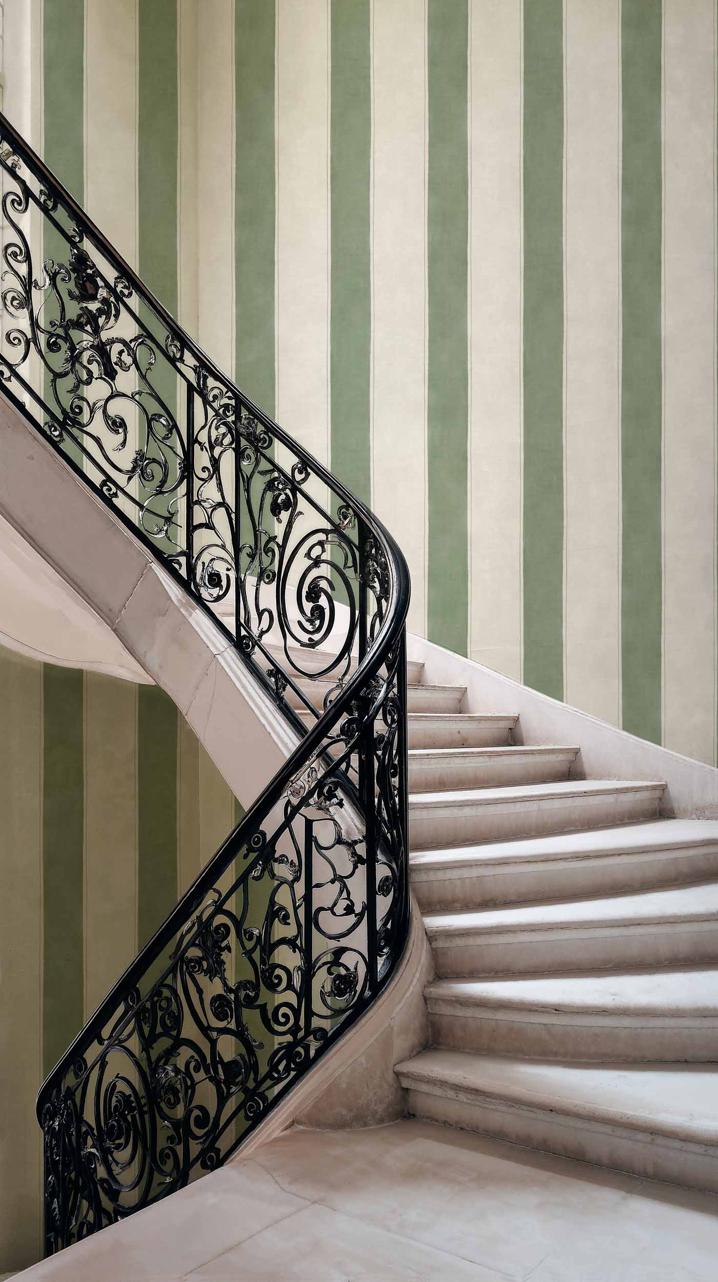 Coordonné behang Florentine Stripe Sage D00113