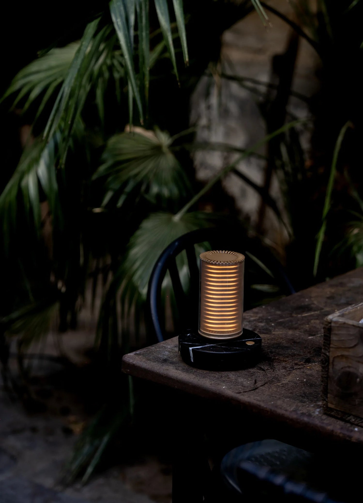 DCW éditions Frechin A Table tafellamp