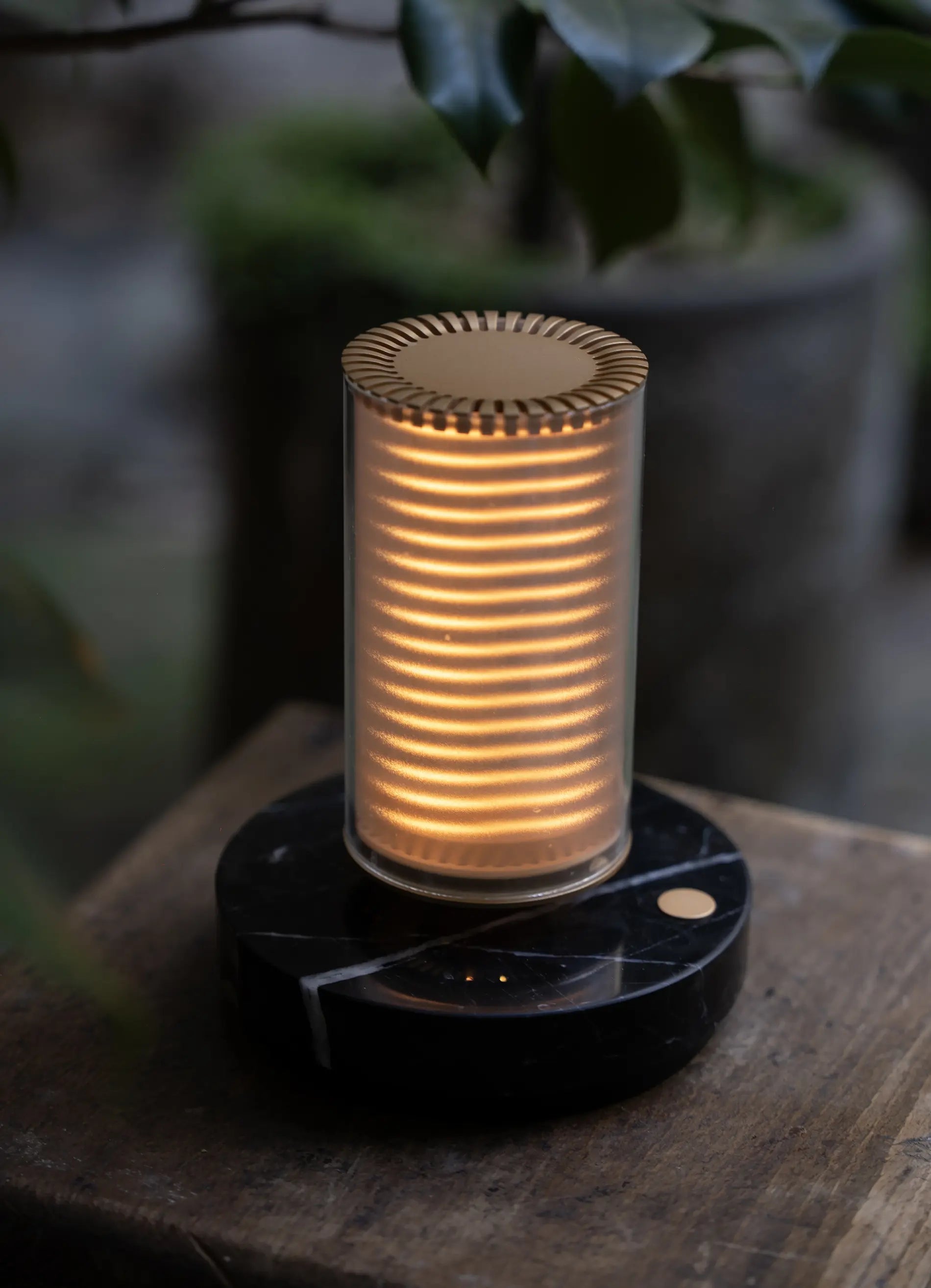 DCW éditions Frechin A Table tafellamp