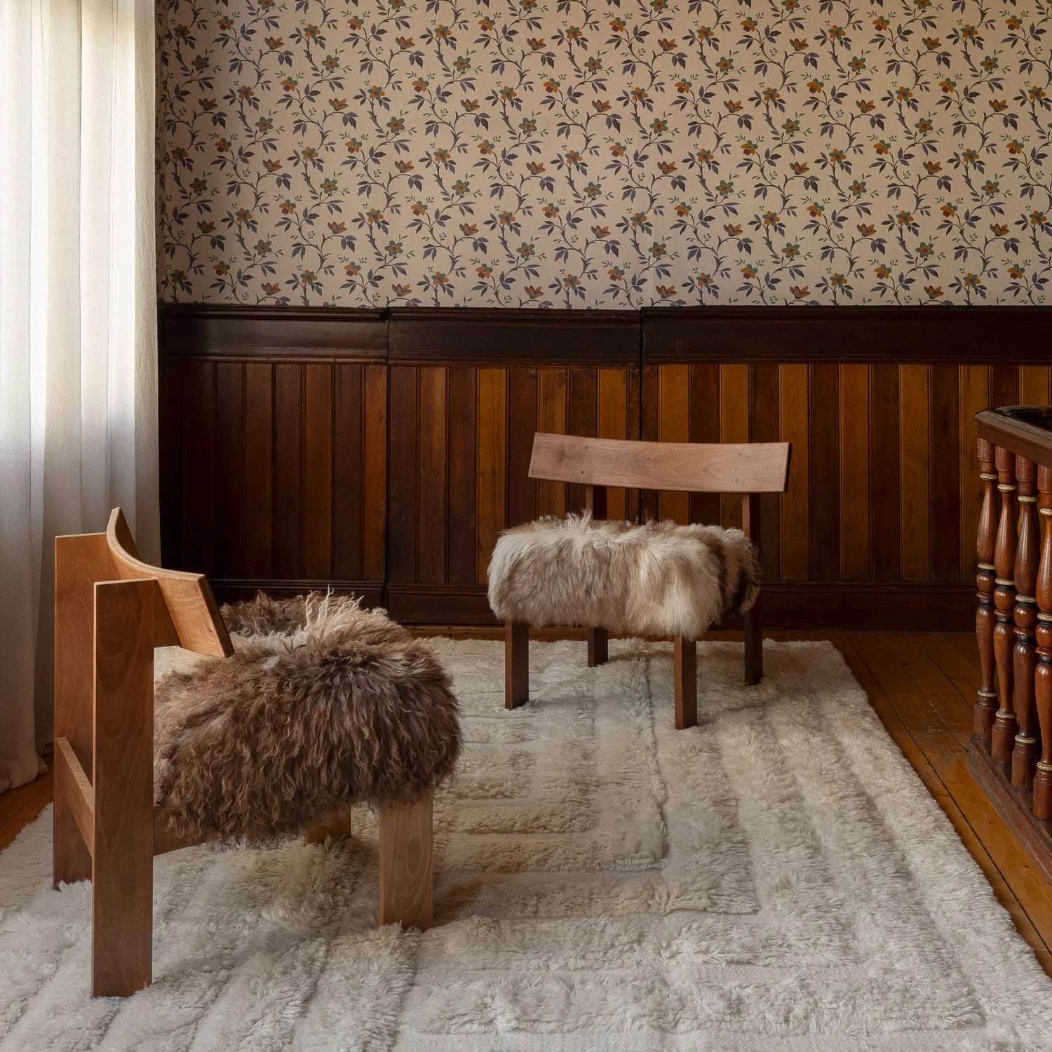 DUSTY_DECO_Shaggy_labyrinth_rug_white_38440_living