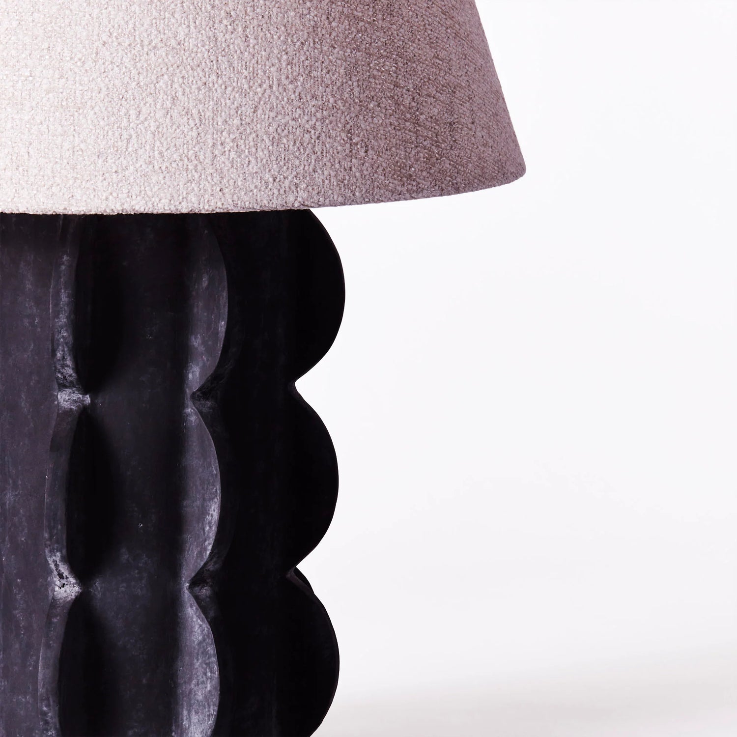 Dusty Deco Arcissimo table lamp close up