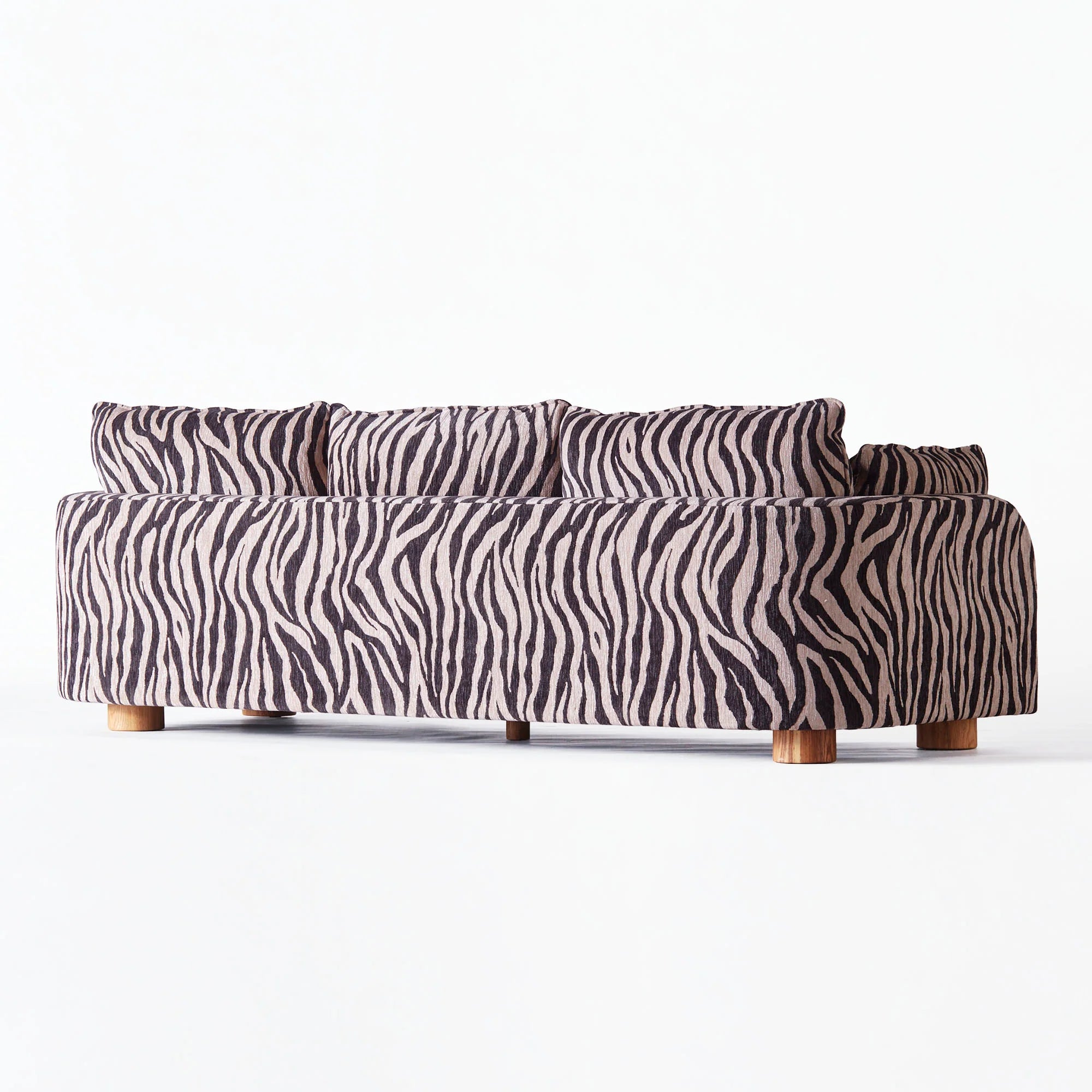 Dusty Deco Miles sofa Zebra