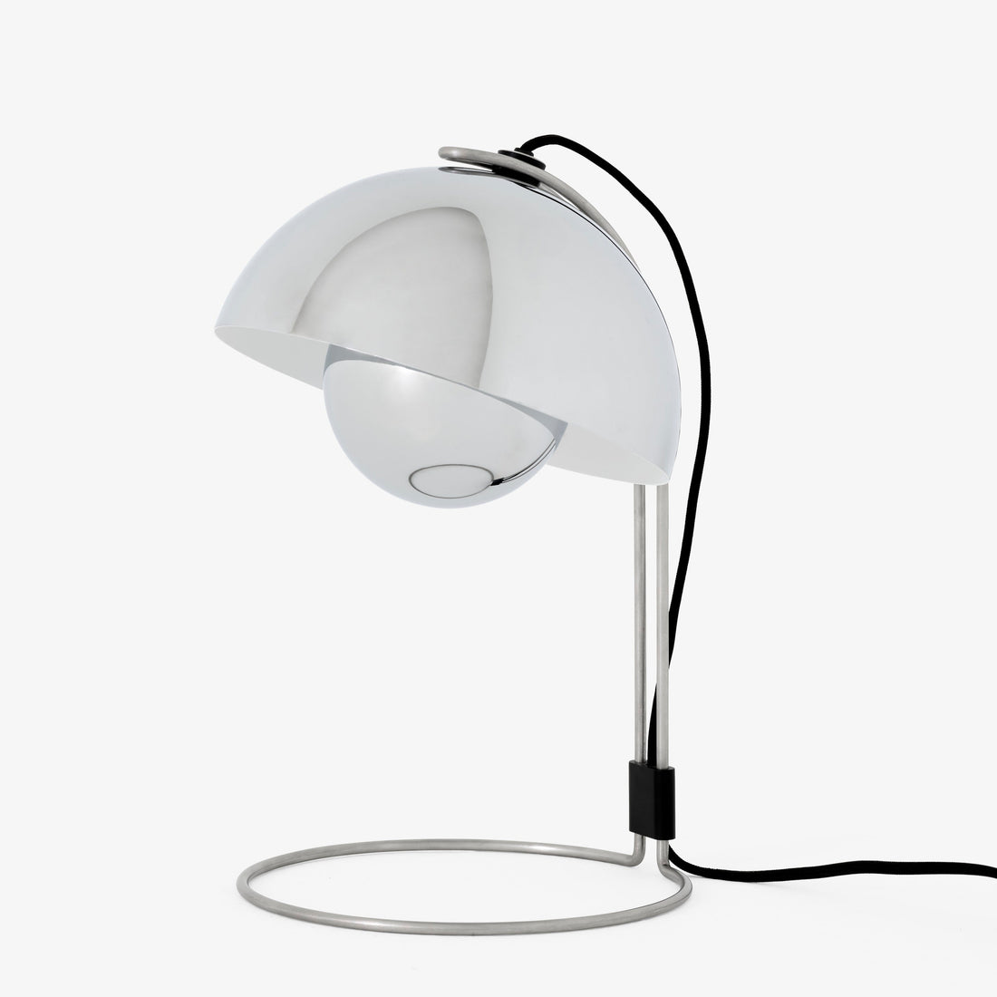 Flowerpot VP4 Verner Panton chrome plated & tradition