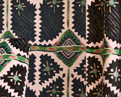 Harlequin behang Brocha Blush/Charcoal HFUP113362