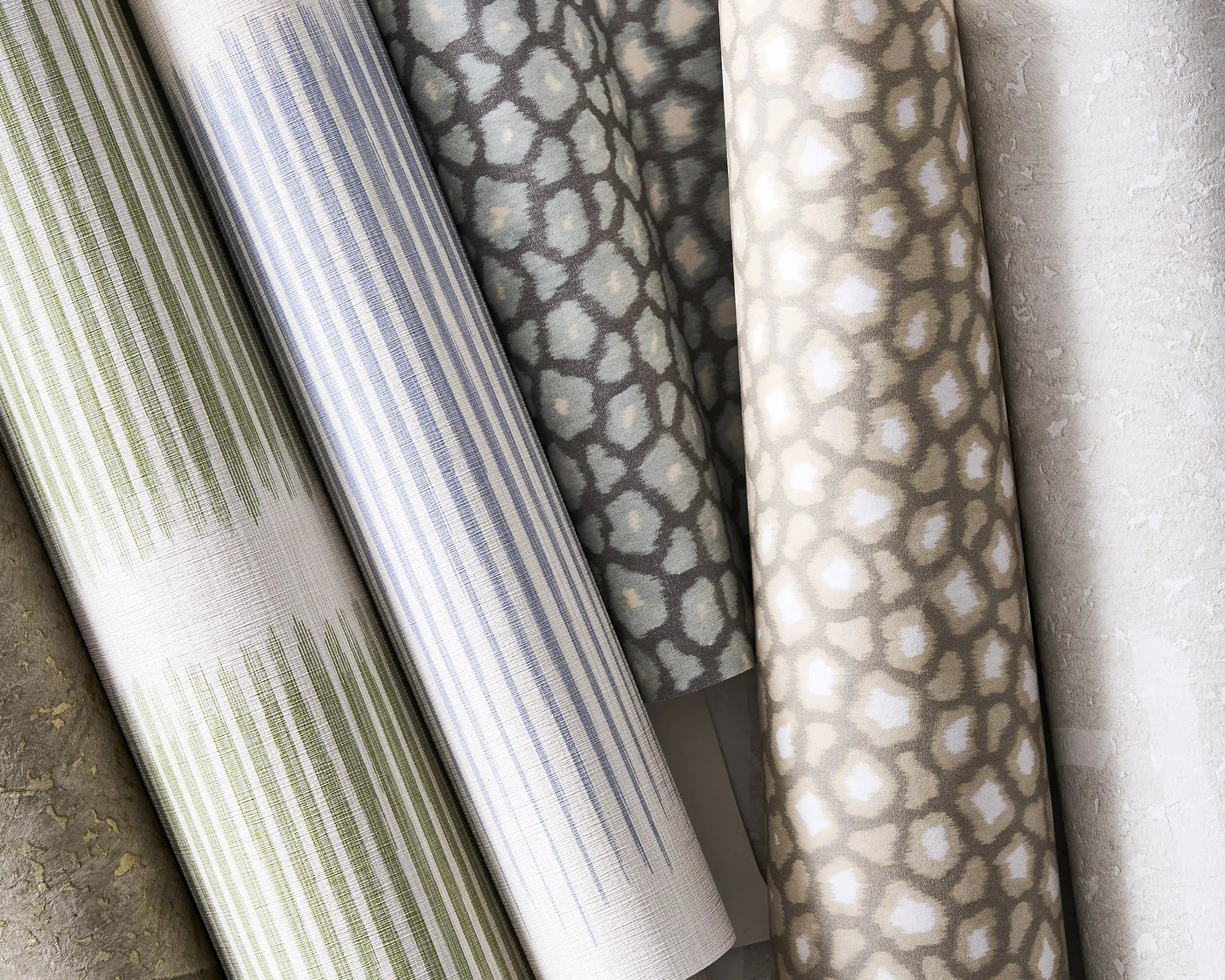 Harlequin behang Loam Kyanite HDMW113298