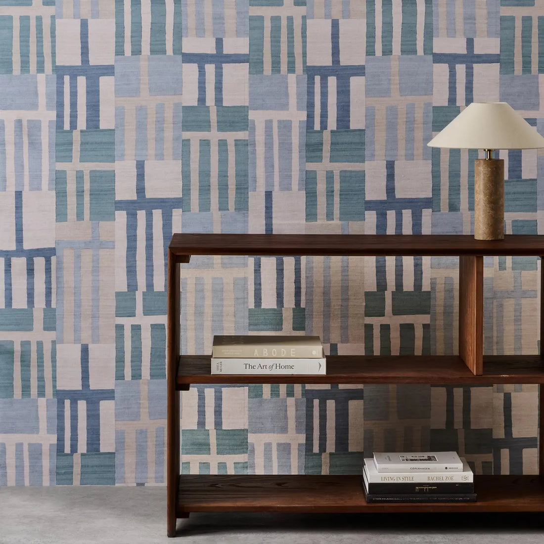 Harlequin behang Monolith Sapphire/Limestone HDMW113322