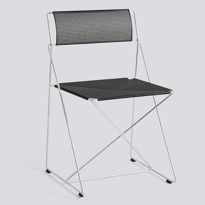 Hay X-Line chair Black gepoedercoate zitting en thermisch verzinkt stalen onderstel 