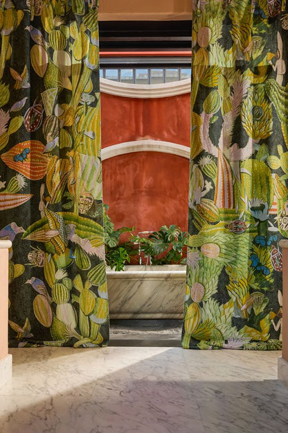 Jim Thompson stof Cardamom Cactus cattail whisper JT014015002 set van 2 panelen