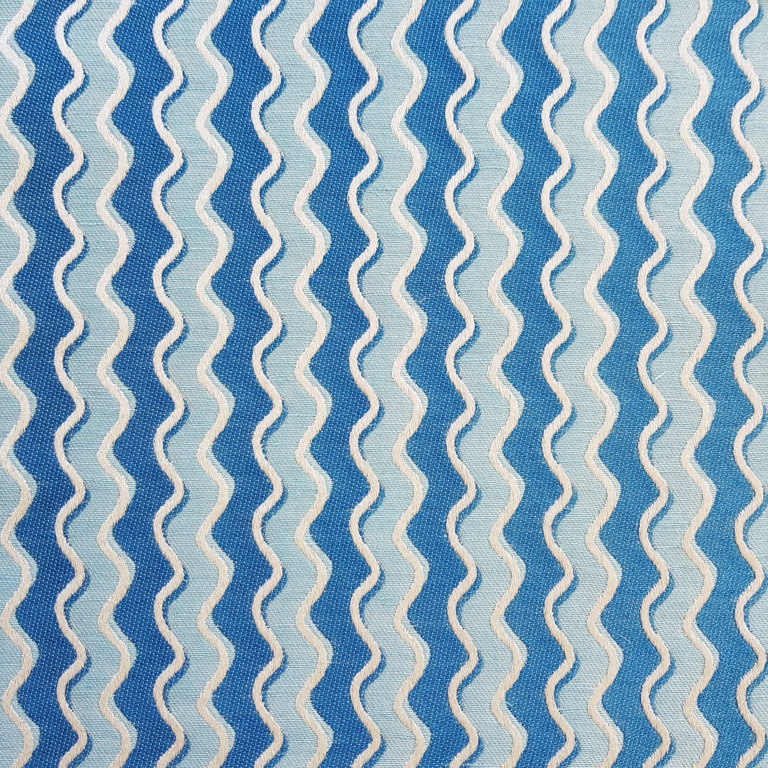 Karin Sajo stof Serpentine KS 163 in kleur 12 Bleu