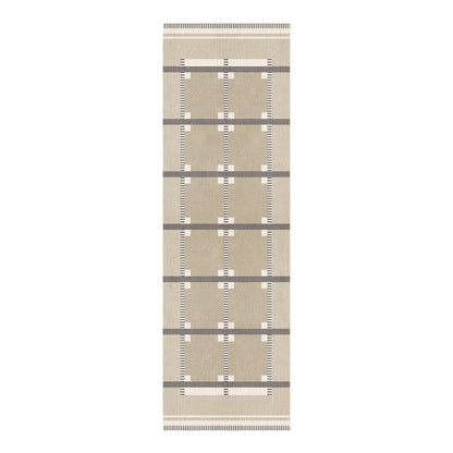 Layered Röllakan Ruth Almond wool runner