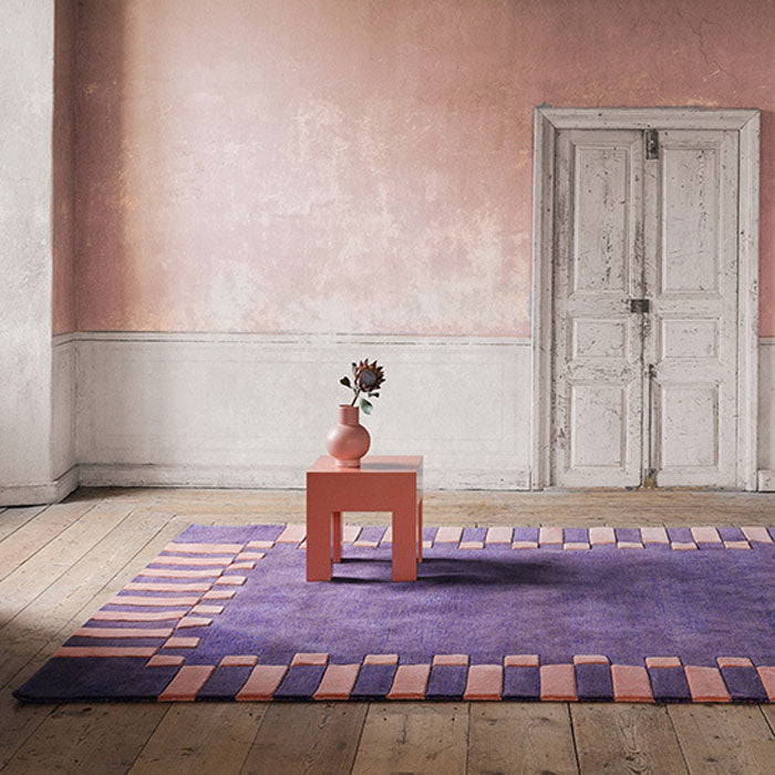 Layered Teklan Frame wool vloerkleed Cobalt Salmon