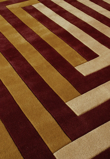 Layered Teklan Labyrinth Mulberry Sand wool vloerkleed