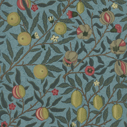 Morris and Co Fruit Woad behang MOW0167-02, patroon close-up Colours of Morris