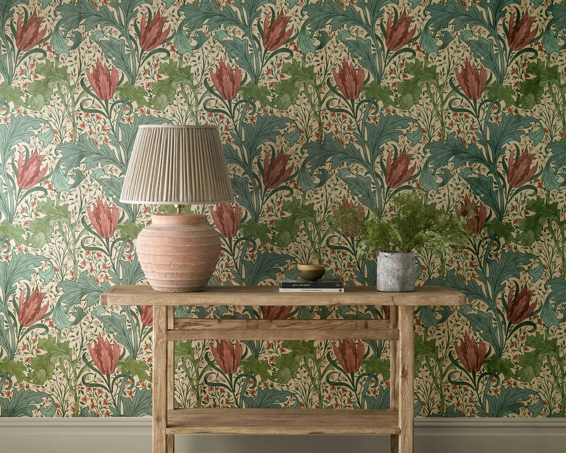 Morris and Co behang Lent Lily Plum/Bayleaf 217596
